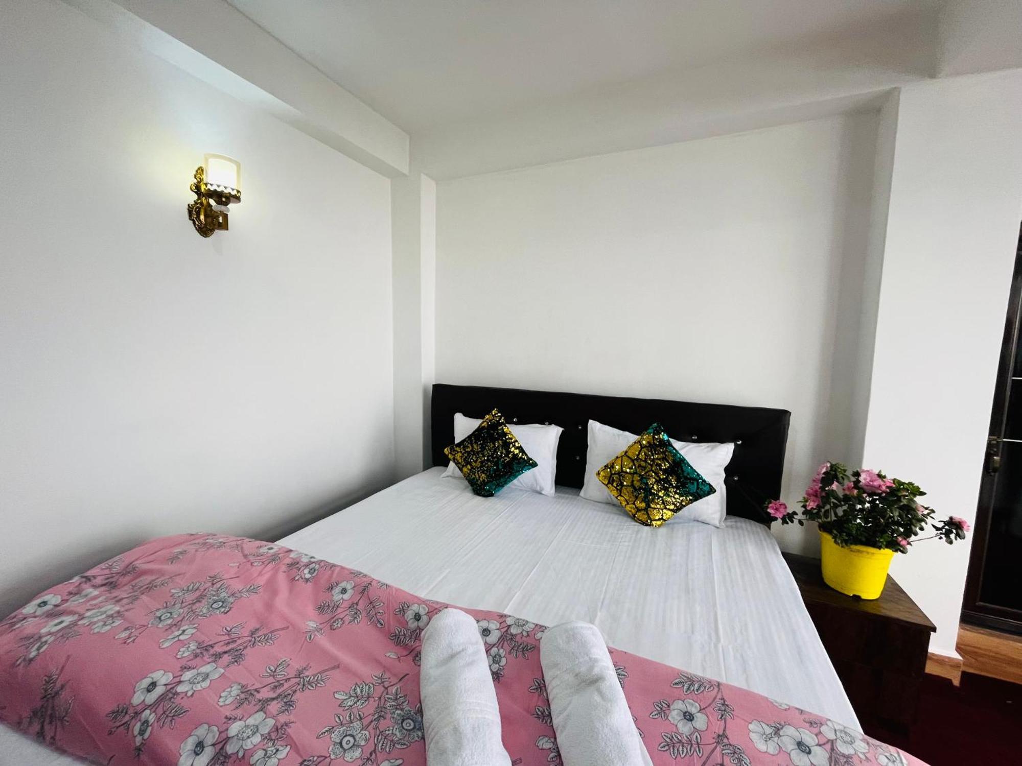 Shalom Inn Home Stay دارجيلنغ المظهر الخارجي الصورة