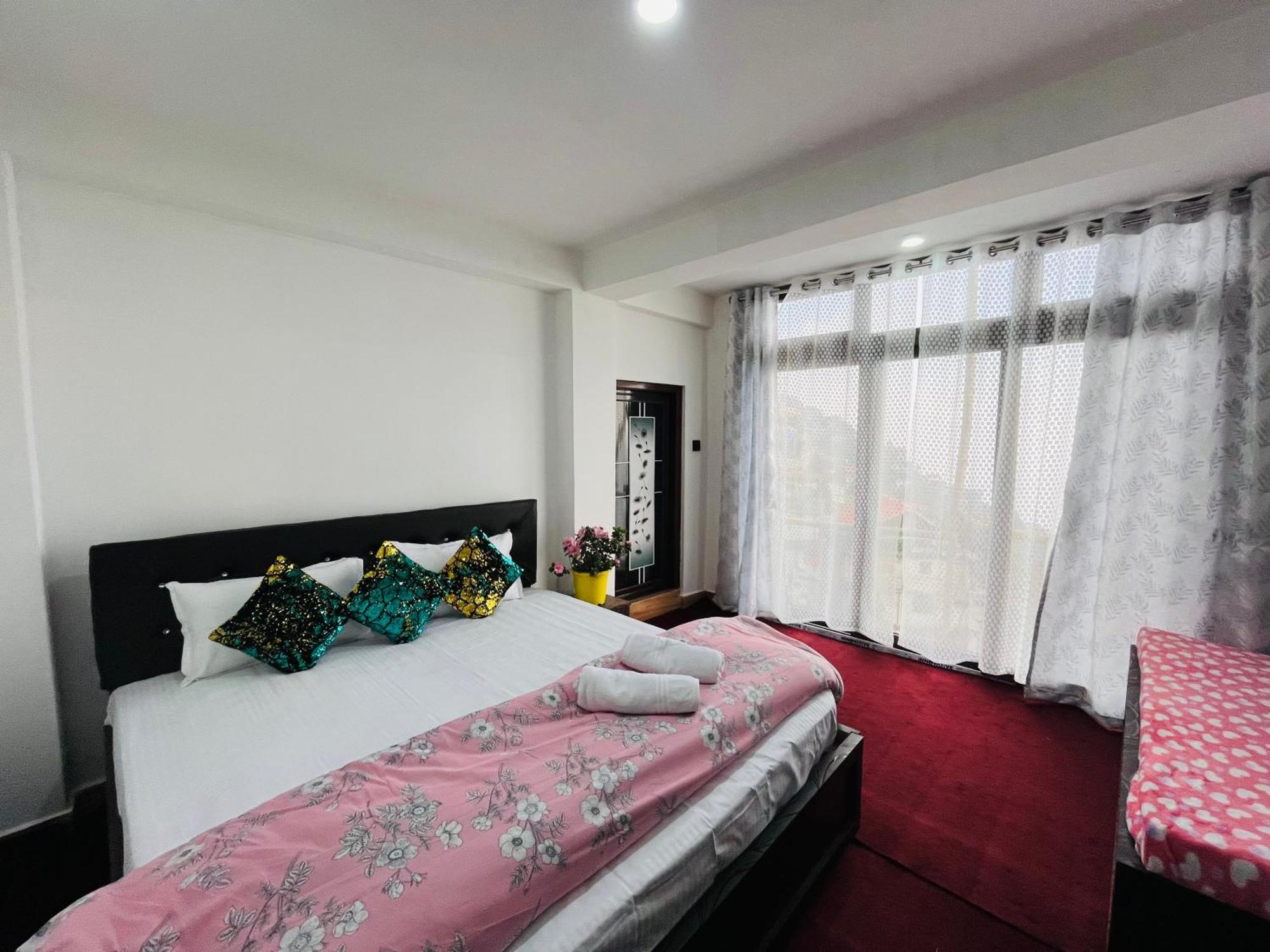 Shalom Inn Home Stay دارجيلنغ المظهر الخارجي الصورة