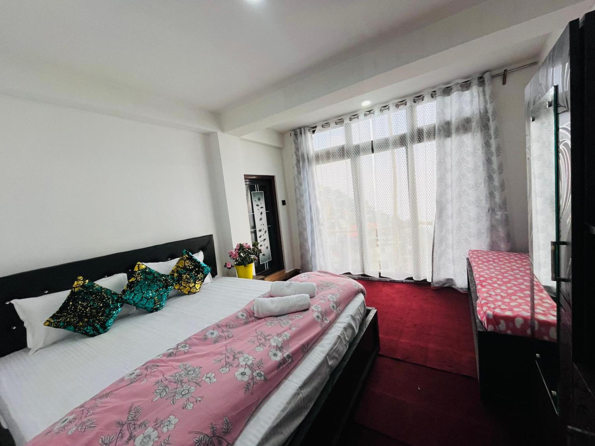 Shalom Inn Home Stay دارجيلنغ المظهر الخارجي الصورة