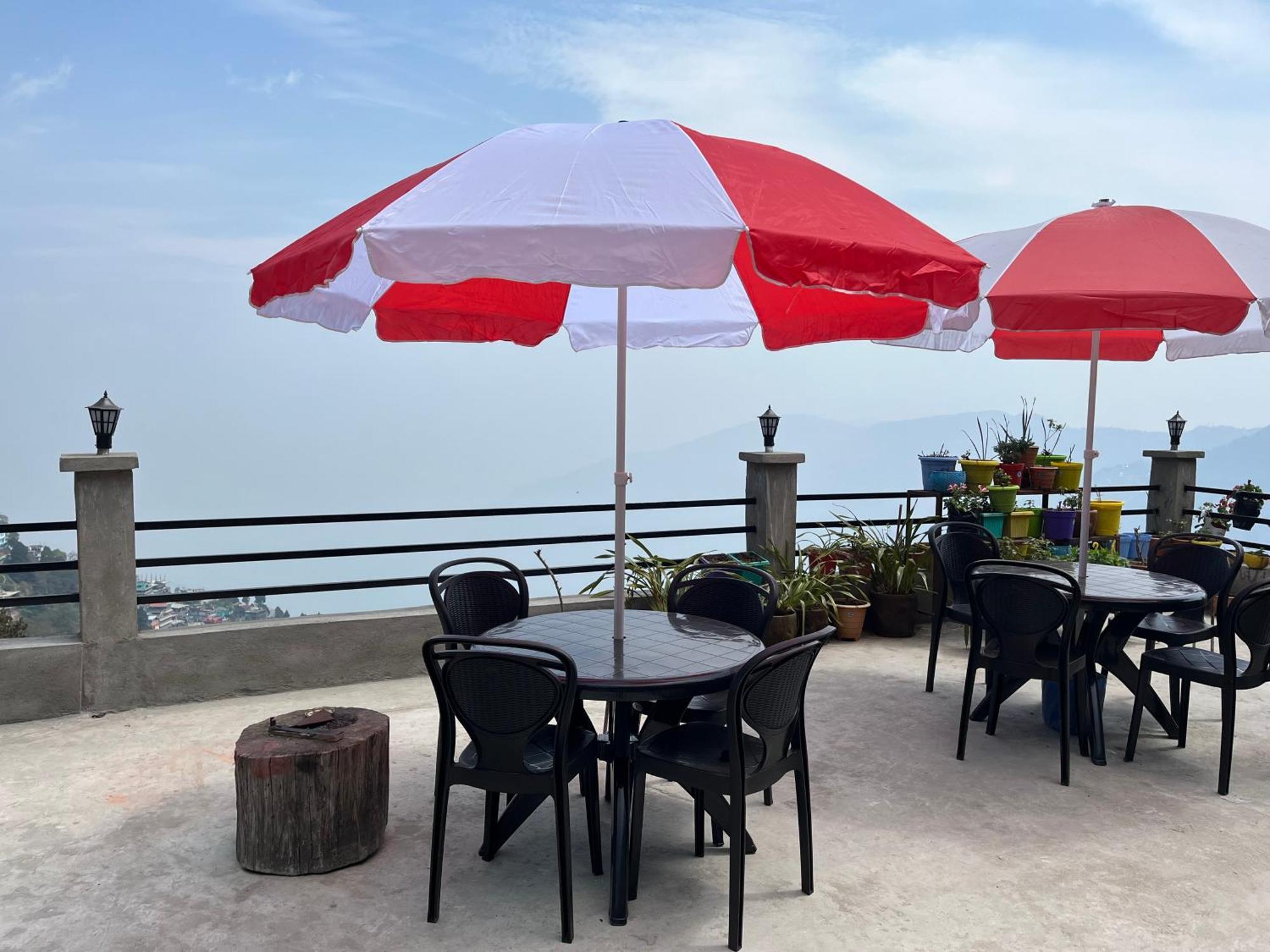 Shalom Inn Home Stay دارجيلنغ المظهر الخارجي الصورة