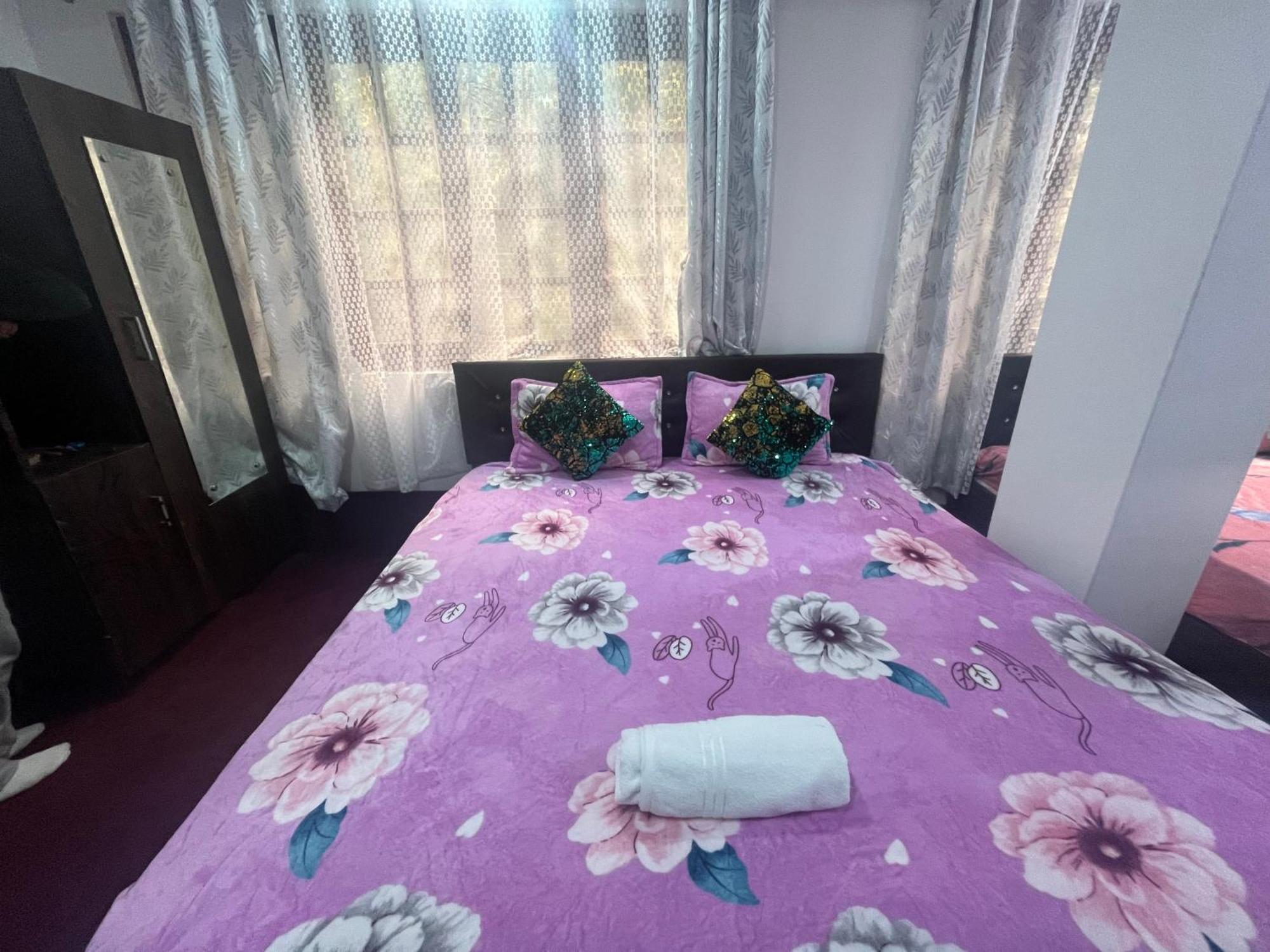 Shalom Inn Home Stay دارجيلنغ المظهر الخارجي الصورة